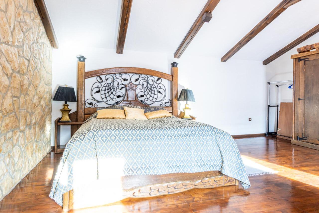 Stone House Srida Apartment Baška Voda Екстериор снимка