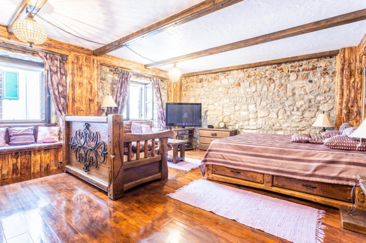 Stone House Srida Apartment Baška Voda Екстериор снимка