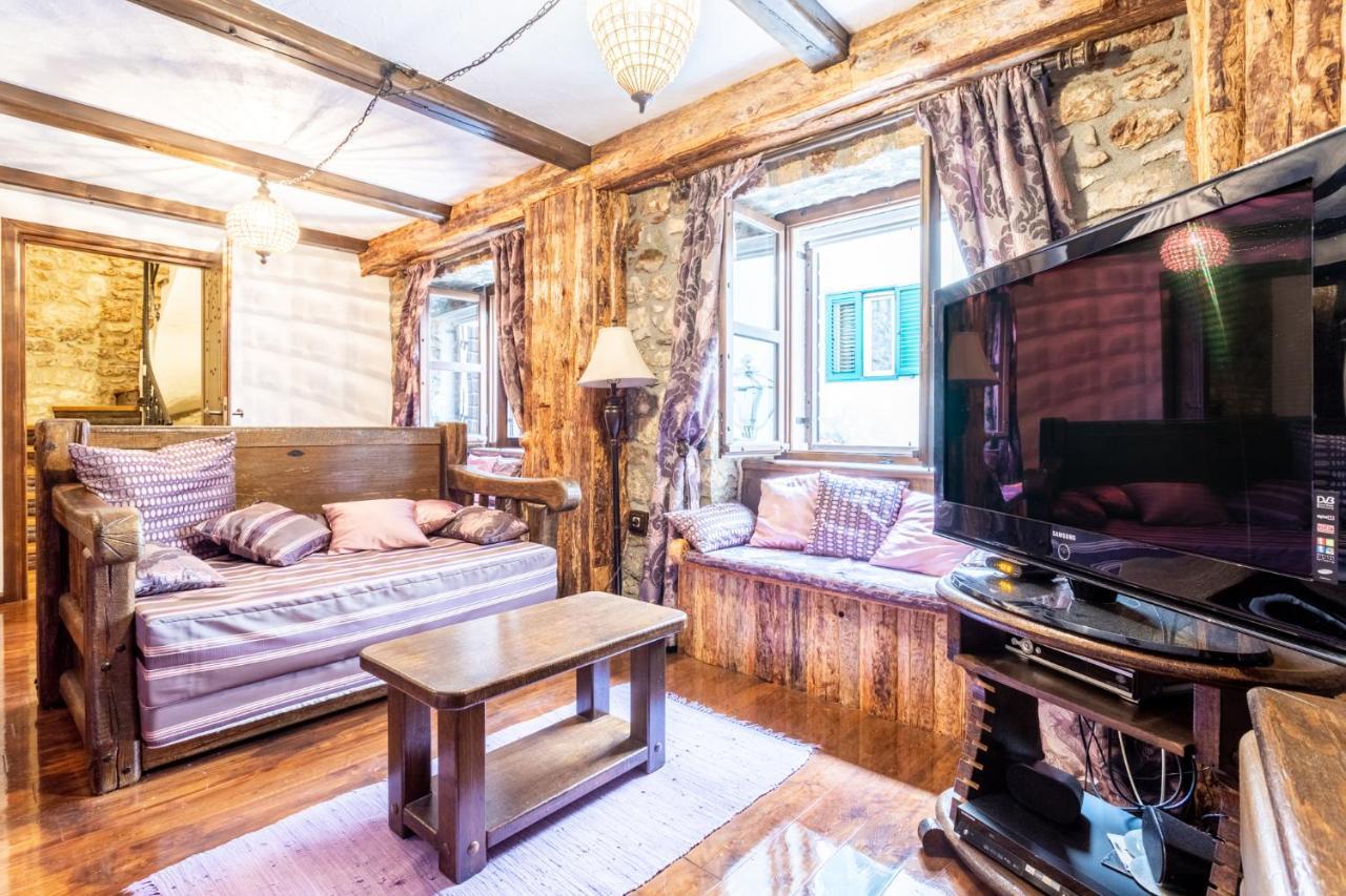 Stone House Srida Apartment Baška Voda Екстериор снимка